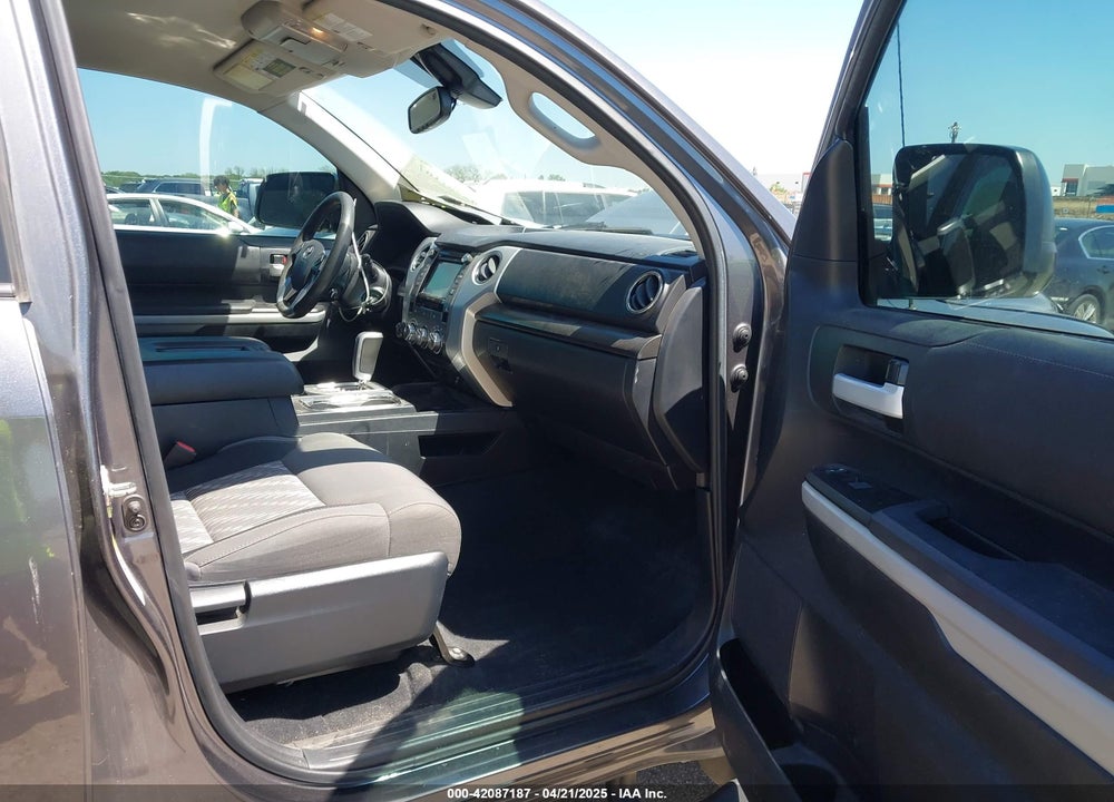2018 TOYOTA TUNDRA VIN: 5TFDW5F19JX767545