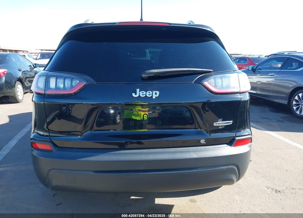 2019 JEEP CHEROKEE VIN: 1C4PJLLB9KD202938