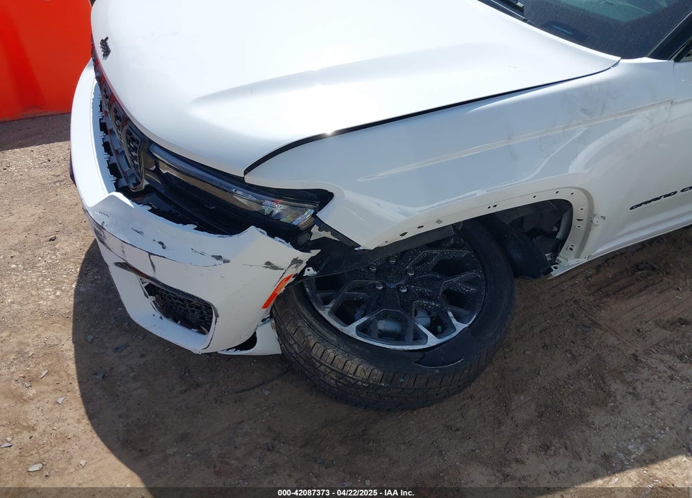 2025 JEEP GRAND CHEROKEE VIN: 1C4RJHEG3S8650597