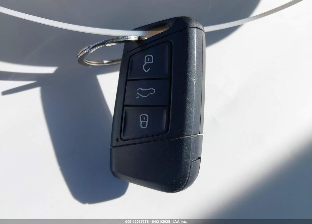 2022 VOLKSWAGEN JETTA VIN: 3VW7M7BU1NM019993