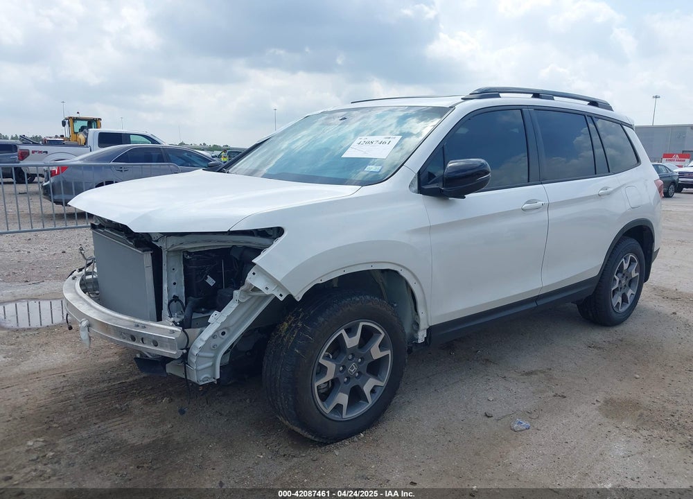 2023 HONDA PASSPORT VIN: 5FNYF8H62PB024269