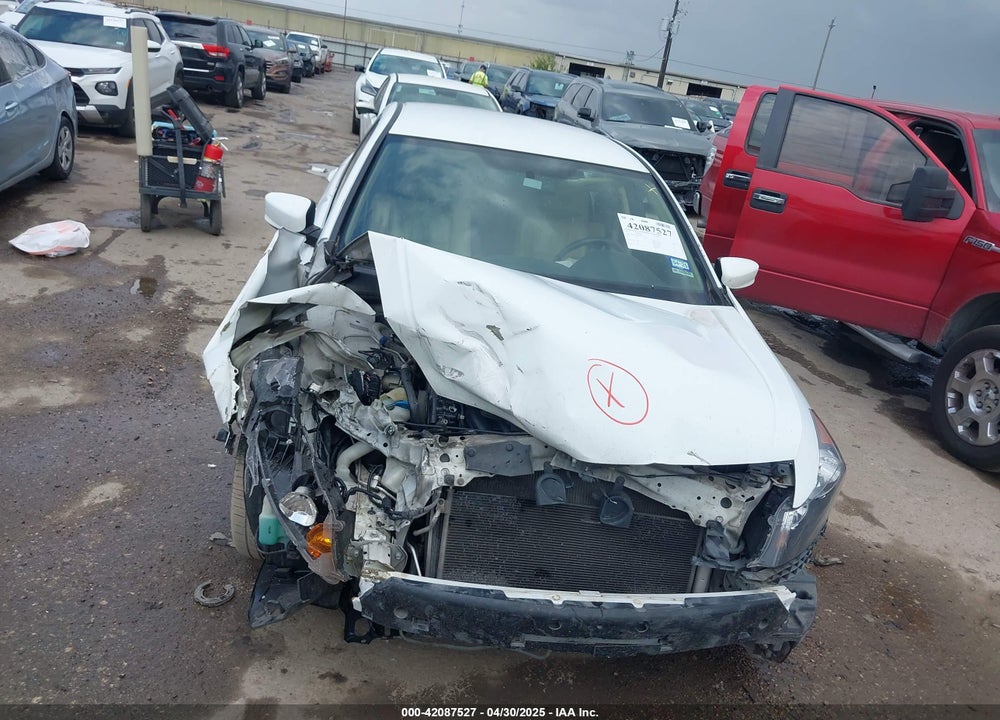 2011 HONDA ACCORD 2.4 SE VIN: 1HGCP2F6XBA088585