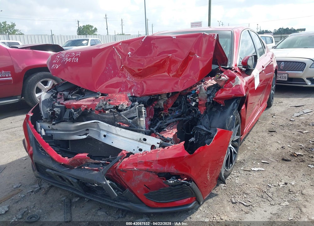 2021 TOYOTA CAMRY SE VIN: 4T1G11AK2MU417082