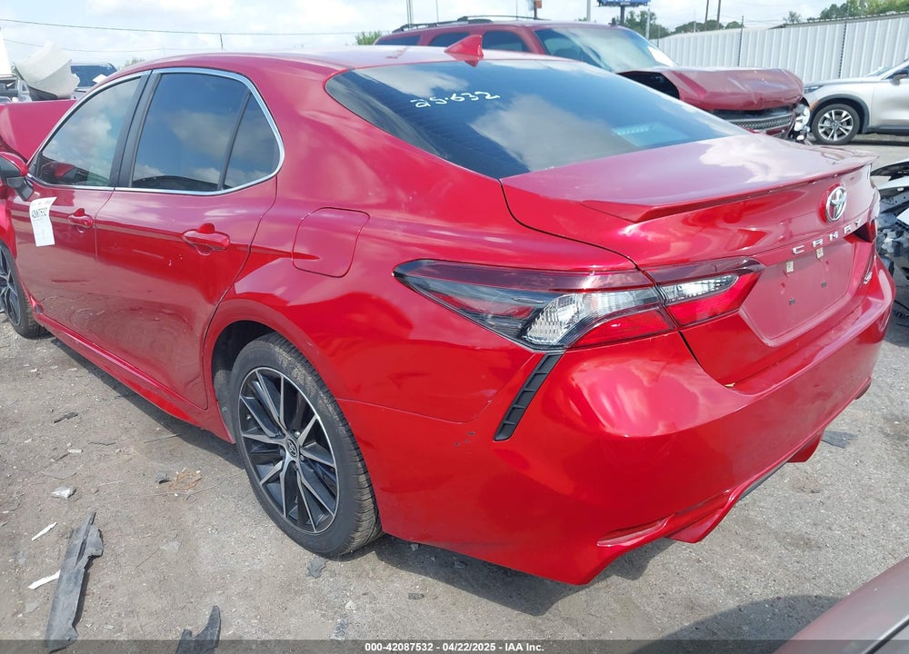 2021 TOYOTA CAMRY SE VIN: 4T1G11AK2MU417082