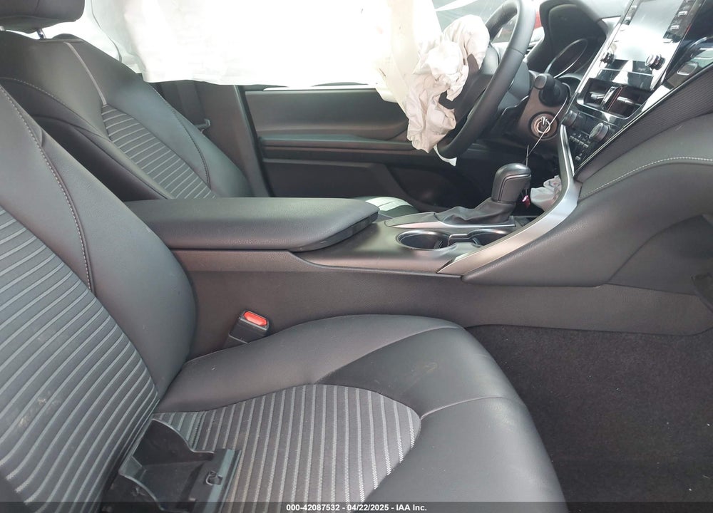 2021 TOYOTA CAMRY SE VIN: 4T1G11AK2MU417082