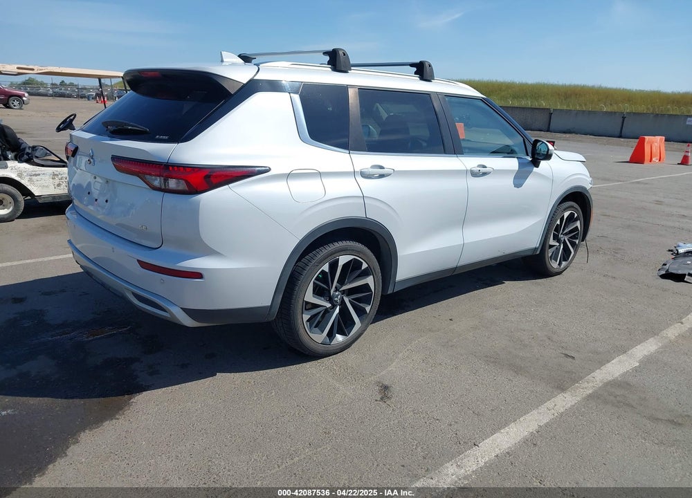 2022 MITSUBISHI OUTLANDER BLACK EDITION S-AWC/SE 2.5 S-AWC/SE LAUNCH EDITION S-AWC VIN: JA4J4UA80NZ038832