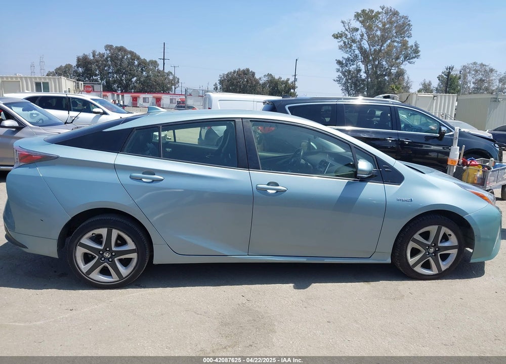 2016 TOYOTA PRIUS THREE TOURING VIN: JTDKARFU8G3515454