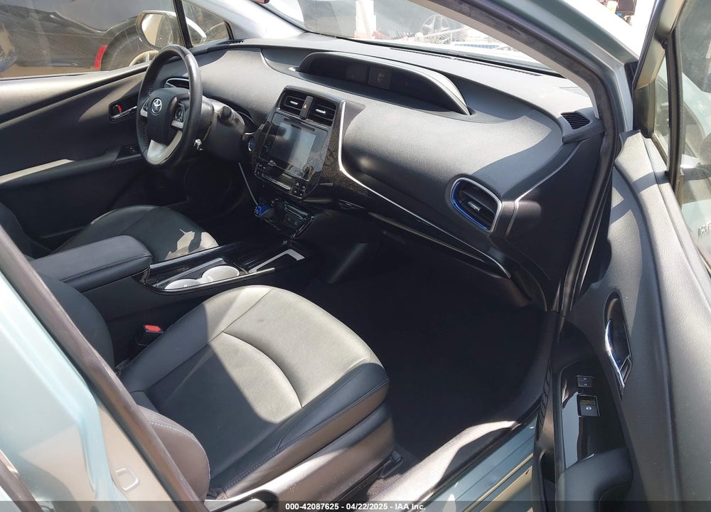 2016 TOYOTA PRIUS THREE TOURING VIN: JTDKARFU8G3515454