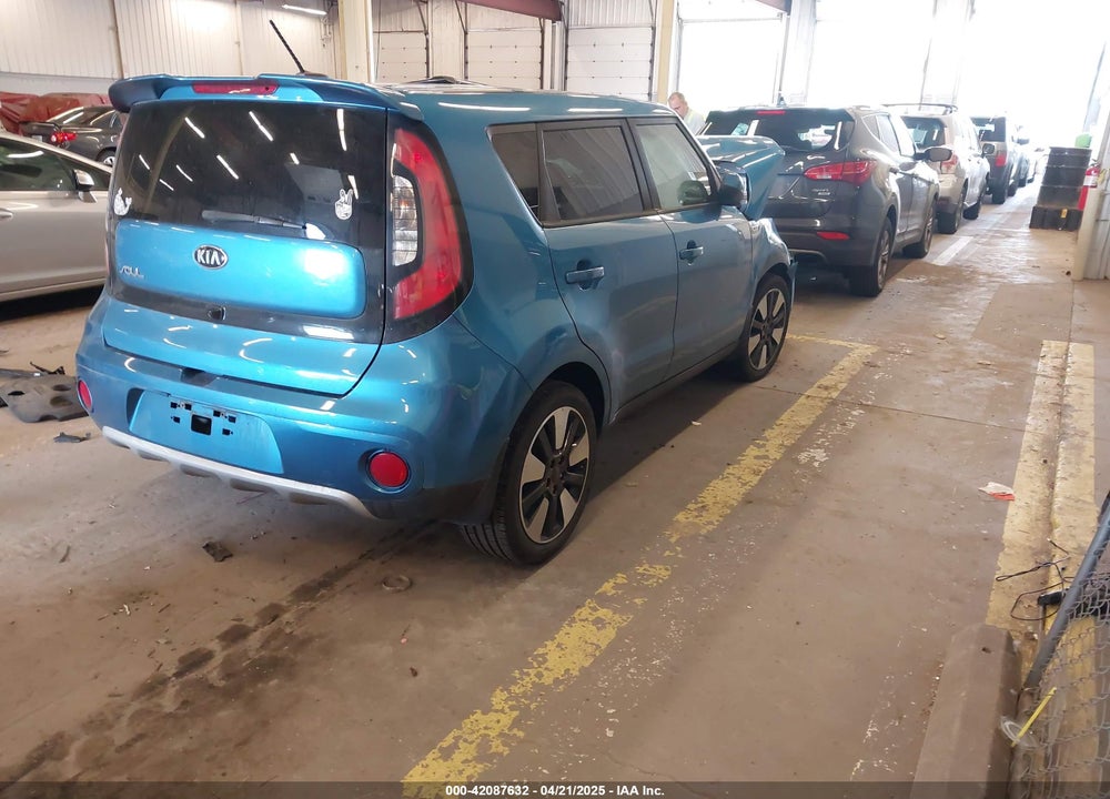 2018 KIA SOUL VIN: KNDJP3A51J7586647