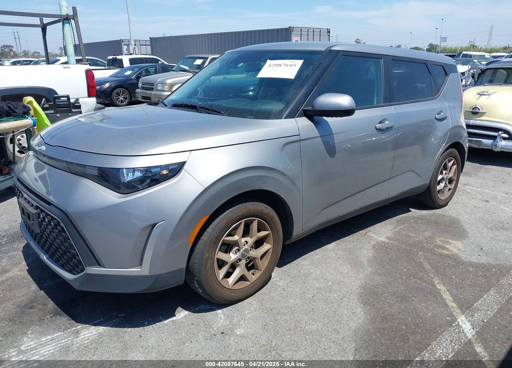 2023 KIA SOUL LX VIN: KNDJ23AU7P7888653