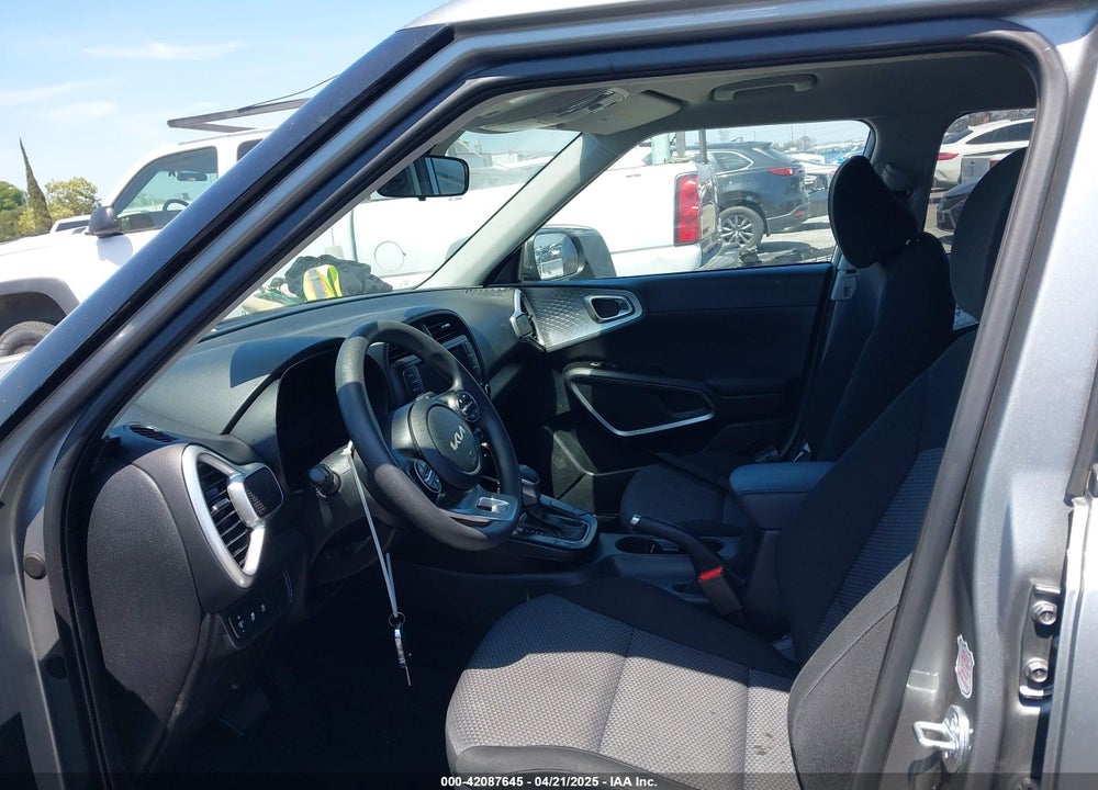 2023 KIA SOUL LX VIN: KNDJ23AU7P7888653
