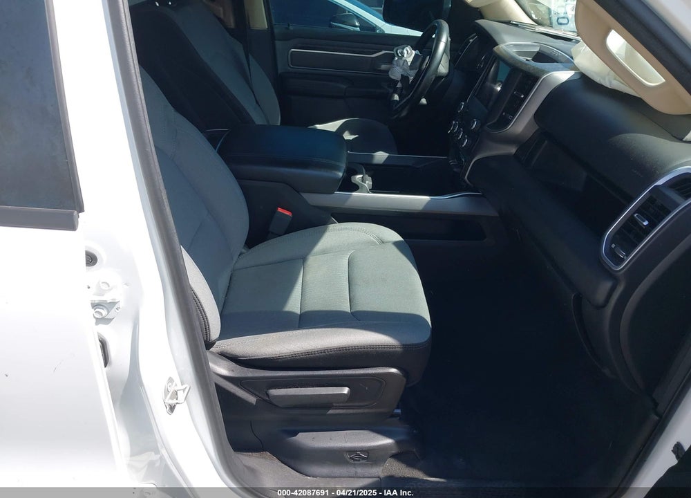 2020 RAM 1500 BIG HORN 4X2 5'7 BOX VIN: 1C6RREFT6LN100386
