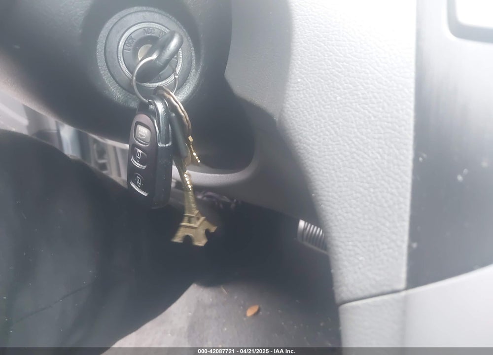 2012 HYUNDAI SONATA VIN: 5NPEB4AC1CH309371