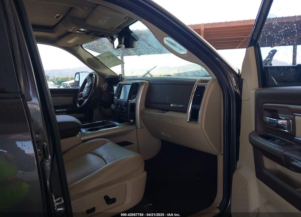 2017 RAM 1500 LAIE  4X4 5'7 BOX VIN: 1C6RR7NT7HS817210