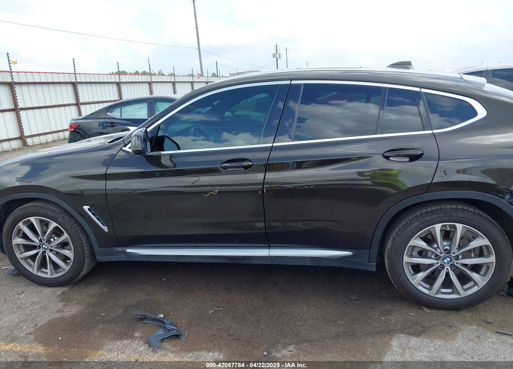 2019 BMW X4 XDRIVE30I VIN: 5UXUJ3C57KLG53175