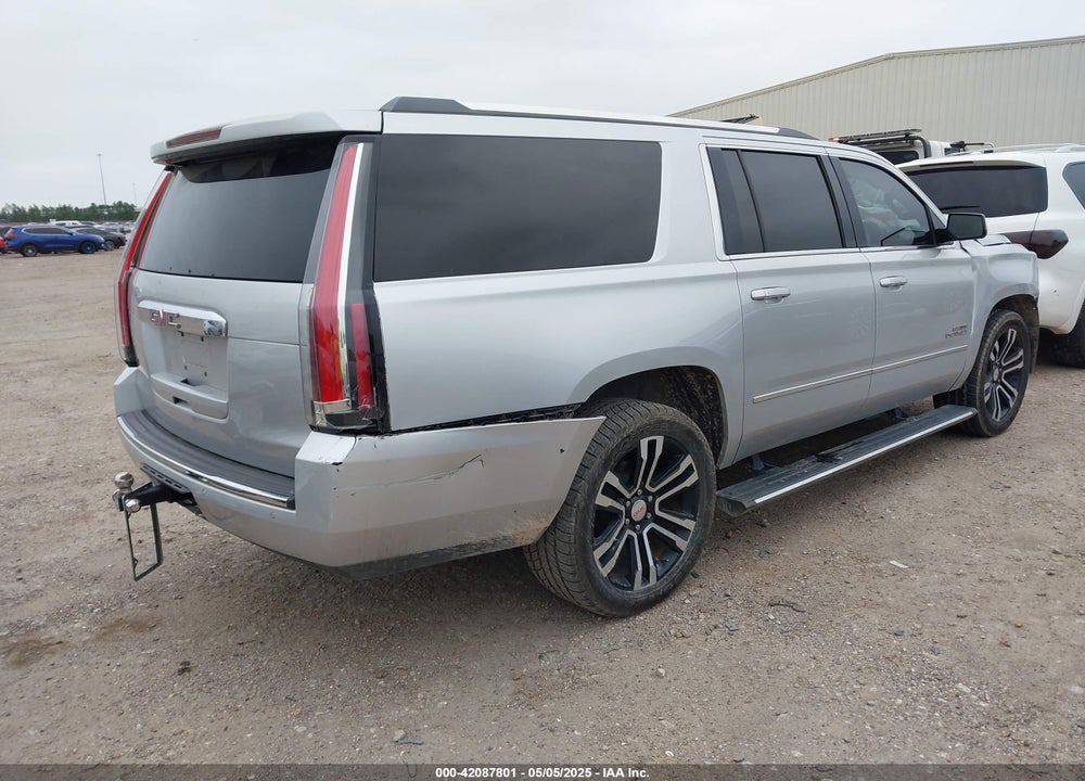 2015 GMC YUKON XL 1500 DENALI VIN: 1GKS1JKJ3FR592066