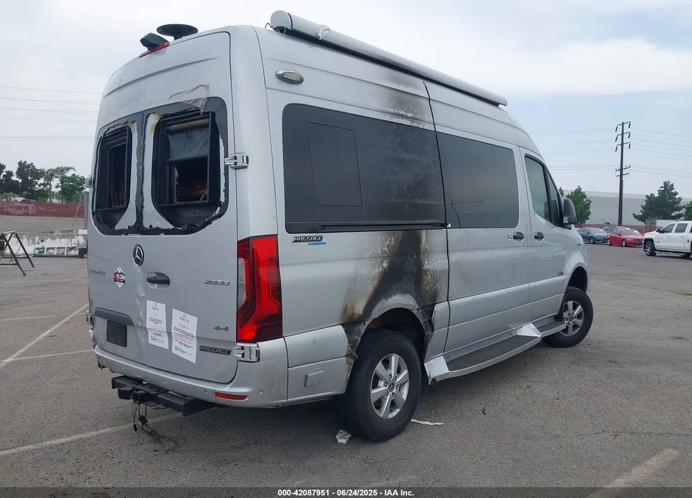2022 MERCEDES SPRINTER 2500 VIN: W1X4EBVY4MT073549