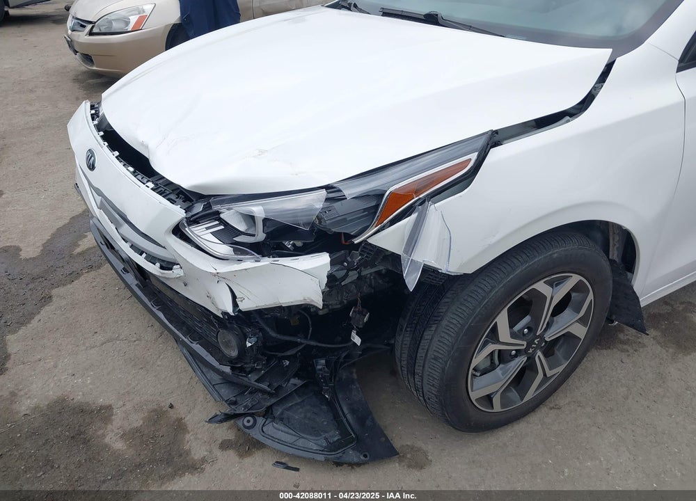 2020 KIA FORTE LXS VIN: 3KPF24AD5LE256210