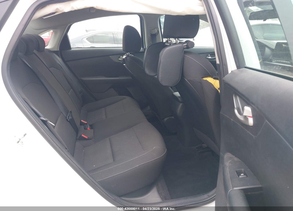 2020 KIA FORTE LXS VIN: 3KPF24AD5LE256210