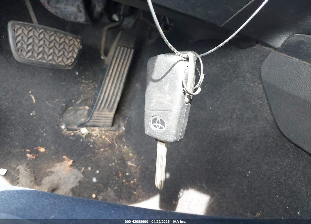 2020 TOYOTA CAMRY VIN: 4T1G11AK2LU359098
