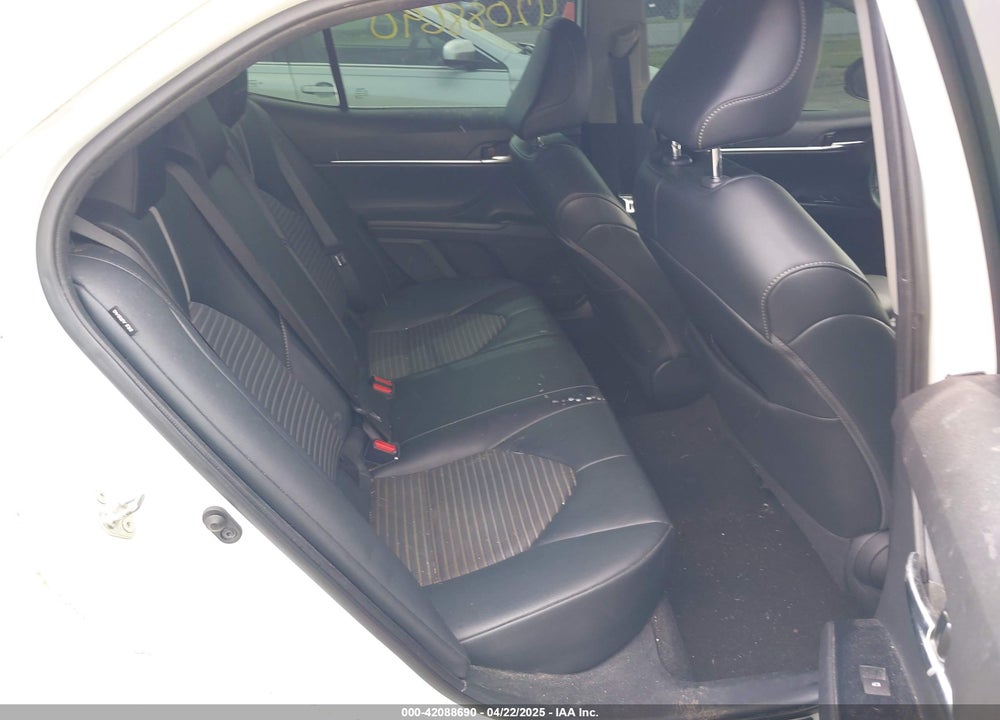2020 TOYOTA CAMRY VIN: 4T1G11AK2LU359098