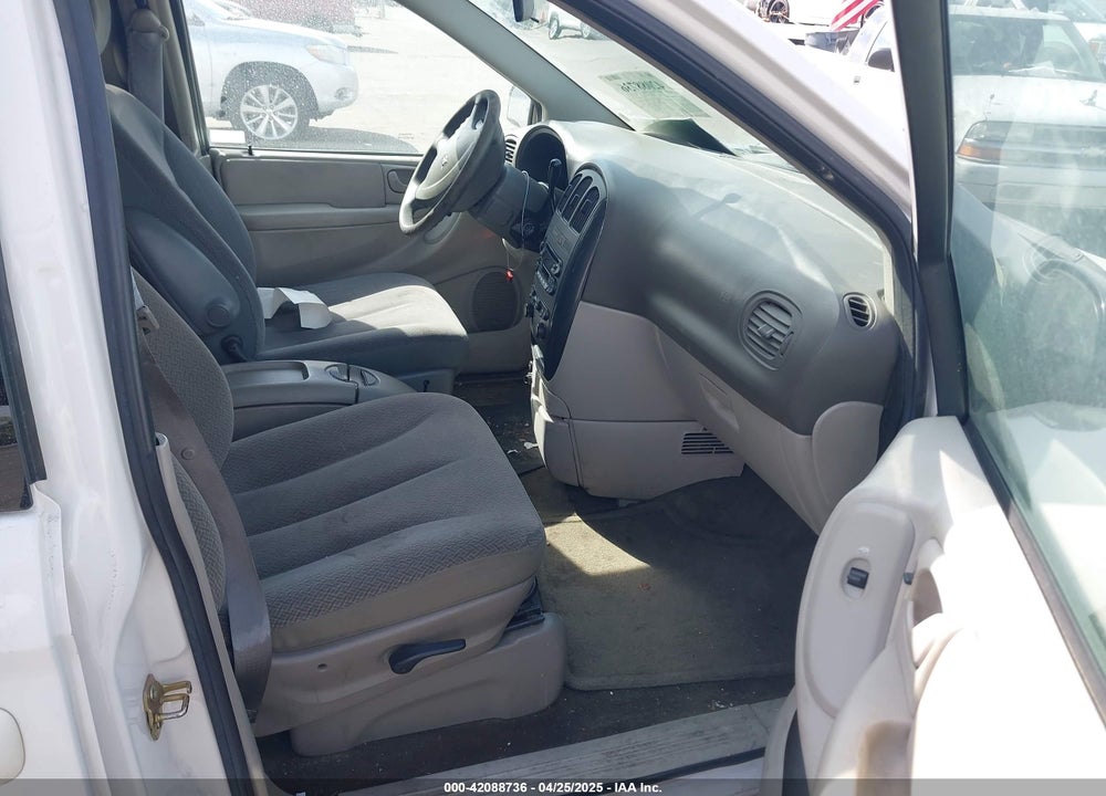 2006 DODGE CARAVAN SXT VIN: 1D4GP45R96B728828