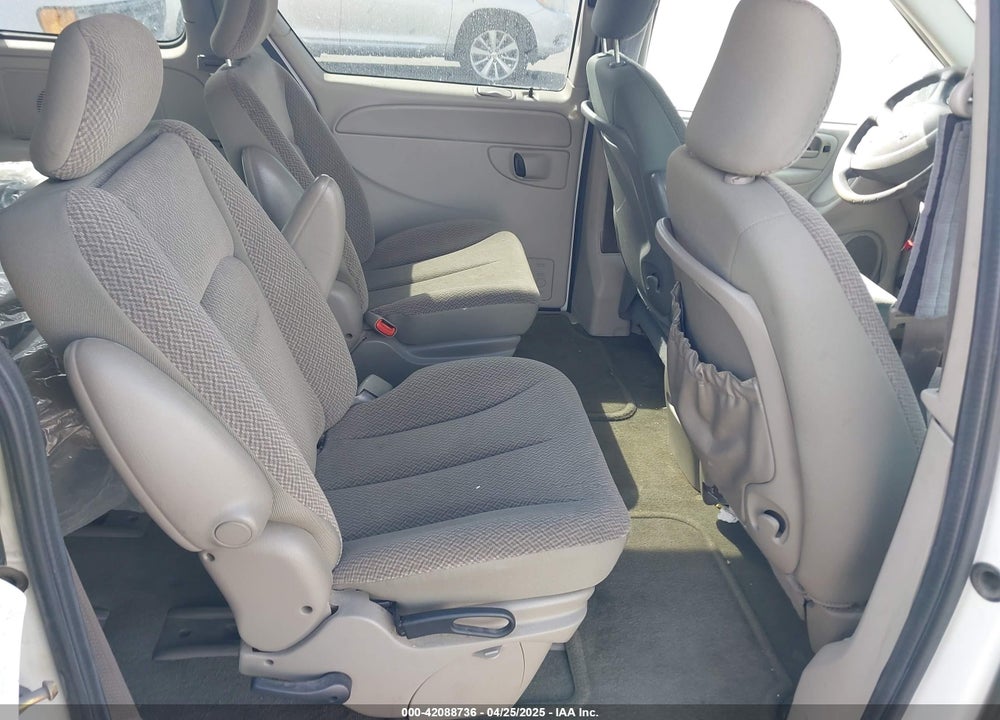 2006 DODGE CARAVAN SXT VIN: 1D4GP45R96B728828