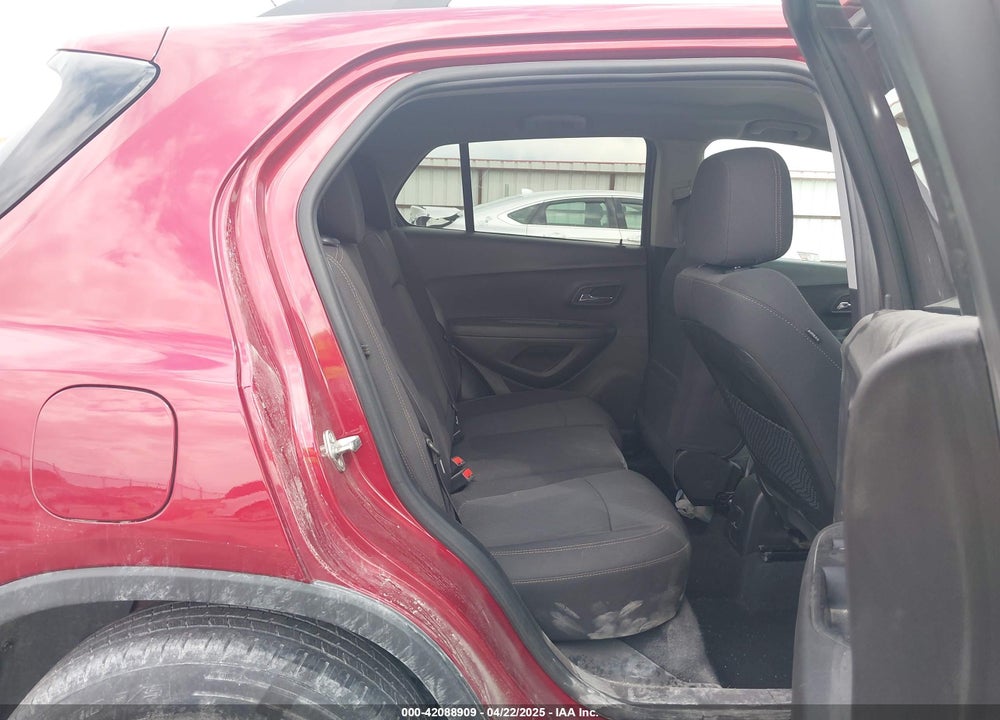 2019 CHEVROLET TRAX VIN: 3GNCJLSB3KL383083