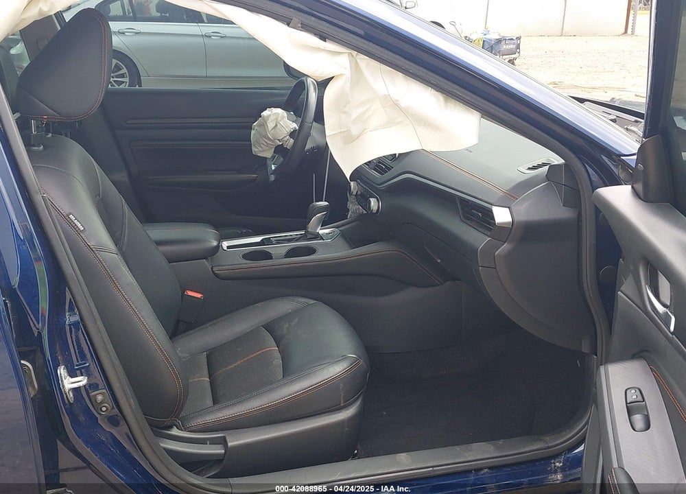 2019 NISSAN ALTIMA VIN: 1N4BL4CV1KN302181