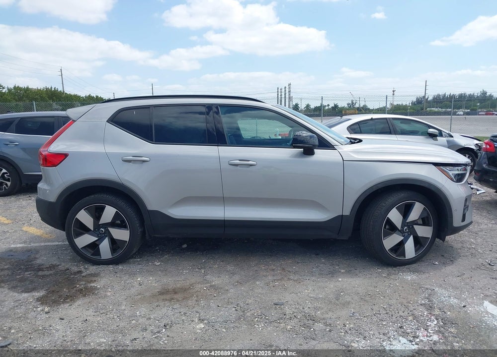 2023 VOLVO XC40 RECHARGE PURE ELECTRIC VIN: YV4ED3UM5P2029904