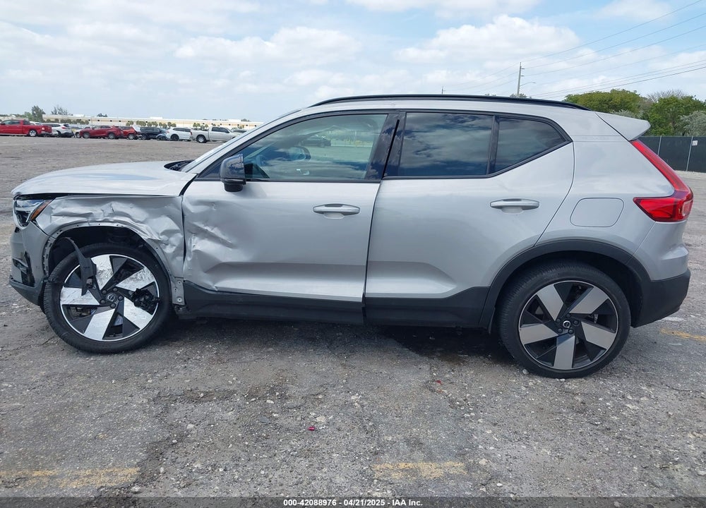 2023 VOLVO XC40 RECHARGE PURE ELECTRIC VIN: YV4ED3UM5P2029904