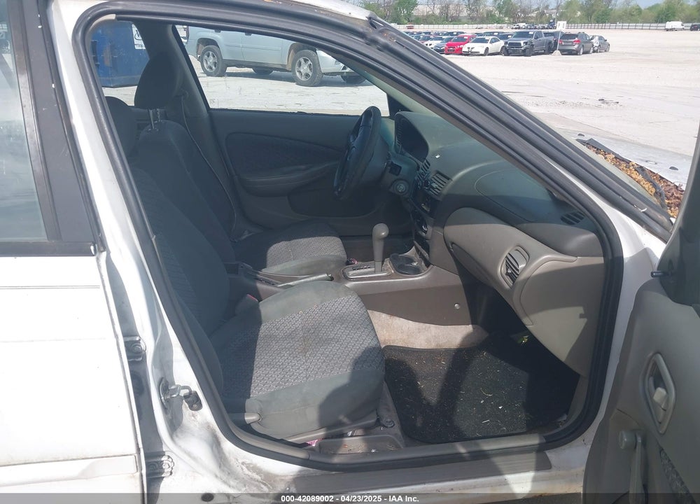 2002 NISSAN SENTRA XE VIN: 3N1CB51D02L620913