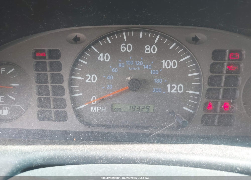 2002 NISSAN SENTRA XE VIN: 3N1CB51D02L620913