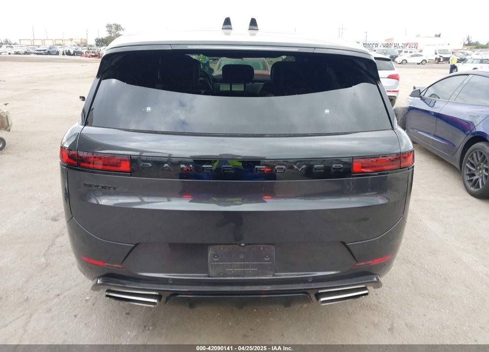 2025 LAND ROVER RANGE ROVER SPORT P460 DYNAMIC SE VIN: SAL1L9E45SA423111