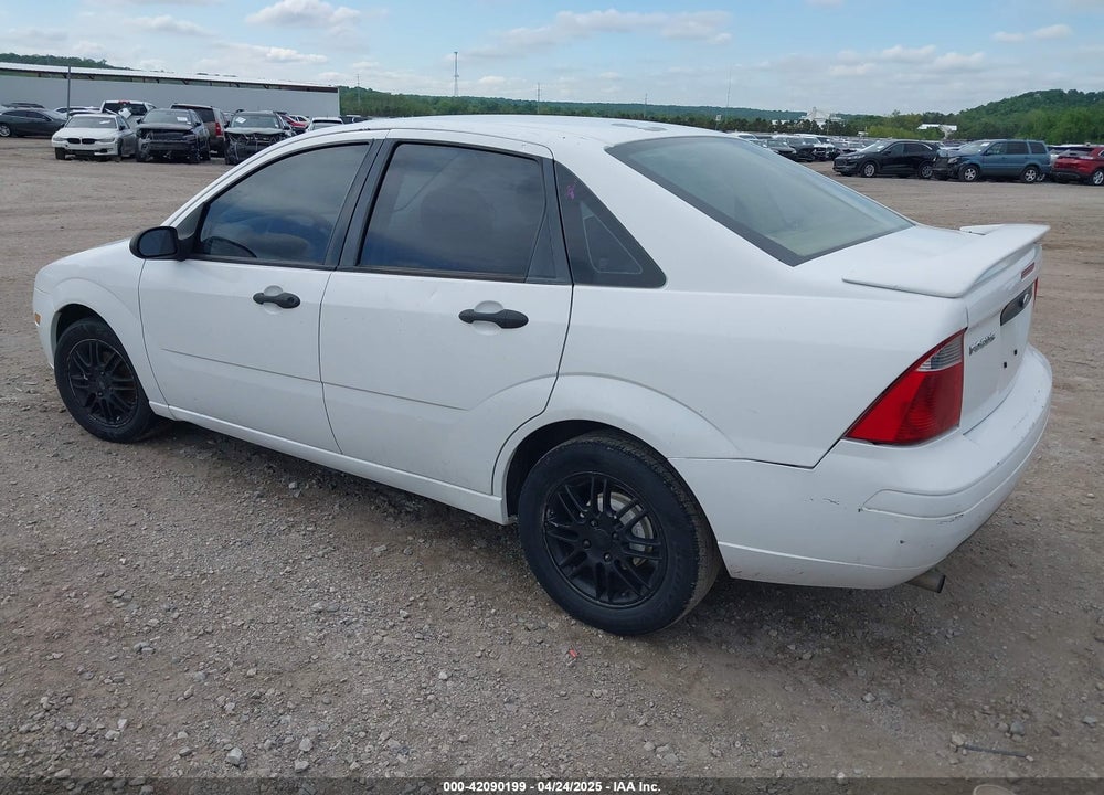 2007 FORD FOCUS S/SE/SES VIN: 1FAFP34N07W237808