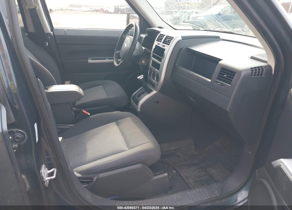 2008 JEEP PATRIOT SPORT VIN: 1J8FF28W88D688842