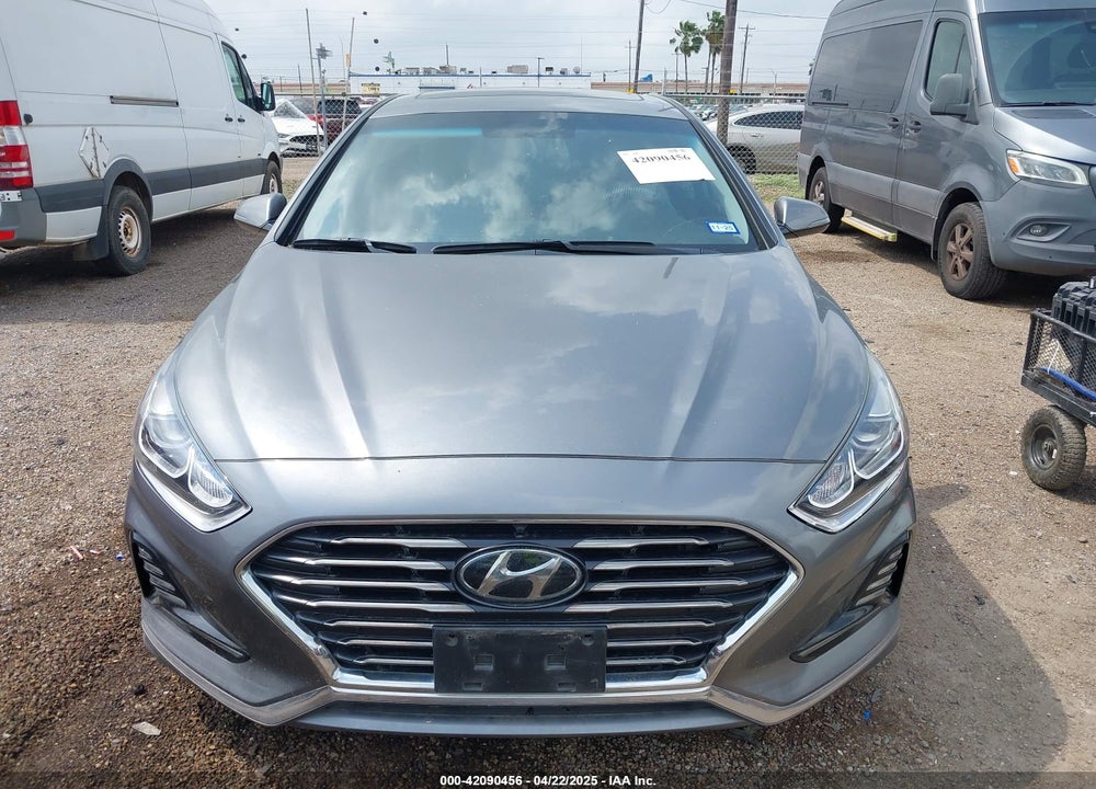 2018 HYUNDAI SONATA LIMITED VIN: 5NPE34AF4JH645472