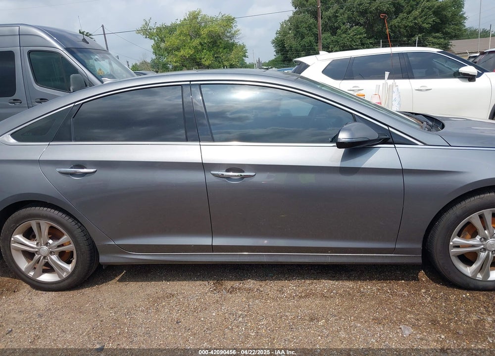 2018 HYUNDAI SONATA LIMITED VIN: 5NPE34AF4JH645472
