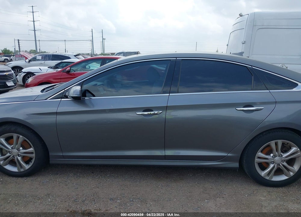2018 HYUNDAI SONATA LIMITED VIN: 5NPE34AF4JH645472