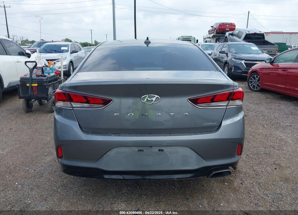 2018 HYUNDAI SONATA LIMITED VIN: 5NPE34AF4JH645472