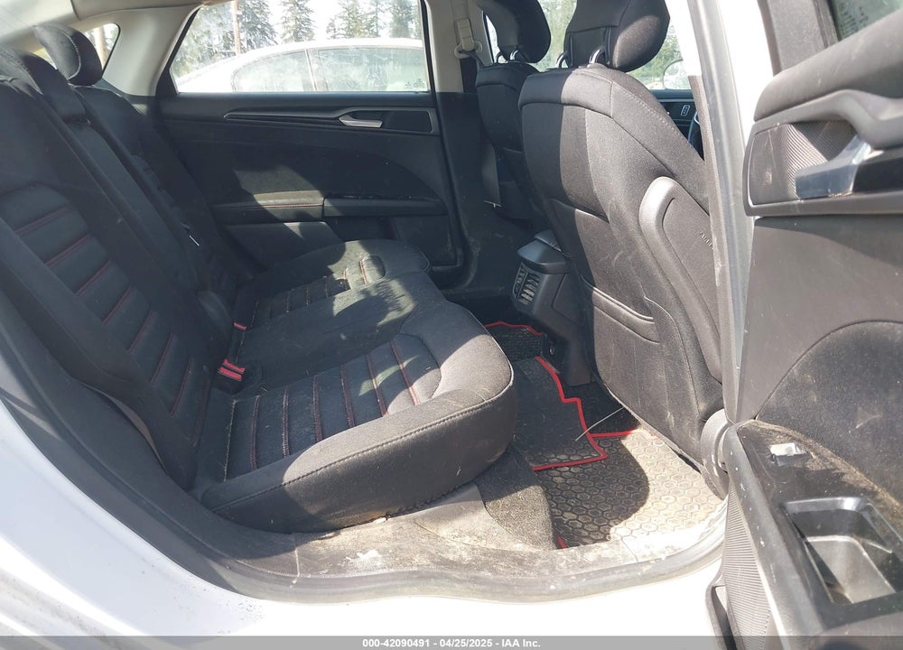 2013 FORD FUSION VIN: 3FA6P0HR8DR119998
