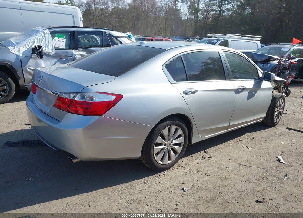 2015 HONDA ACCORD EX-L VIN: 1HGCR2F82FA013929