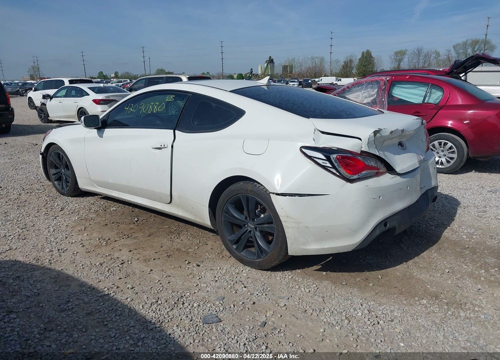 2010 HYUNDAI GENESIS 3.8 GRAND TOURING VIN: KMHHU6KH2AU023718