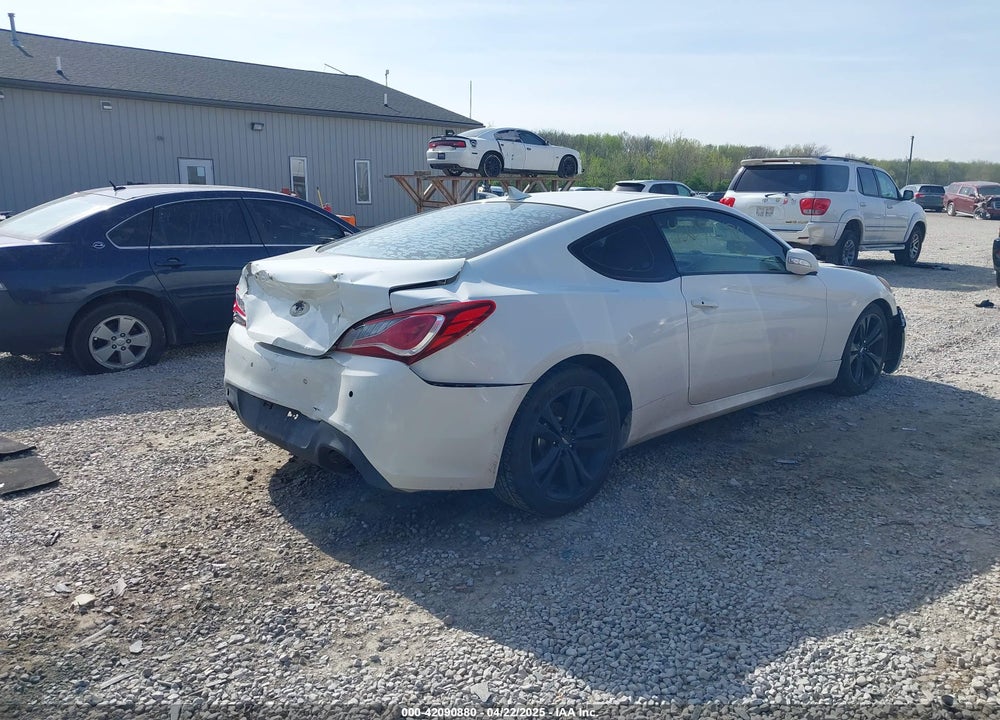 2010 HYUNDAI GENESIS 3.8 GRAND TOURING VIN: KMHHU6KH2AU023718
