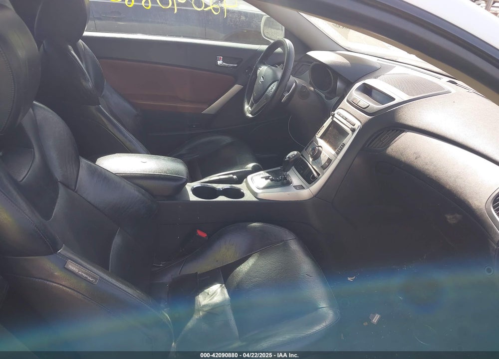 2010 HYUNDAI GENESIS 3.8 GRAND TOURING VIN: KMHHU6KH2AU023718