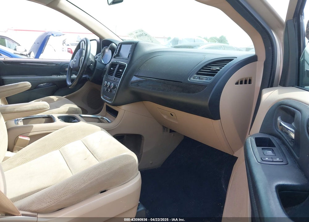 2016 DODGE GRAND CARAVAN SXT VIN: 2C4RDGCG3GR274080