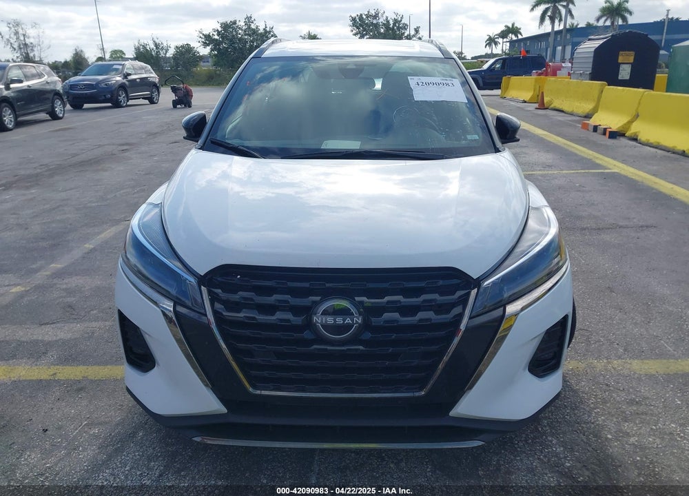 2024 NISSAN KICKS VIN: 3N1CP5DV0RL483942