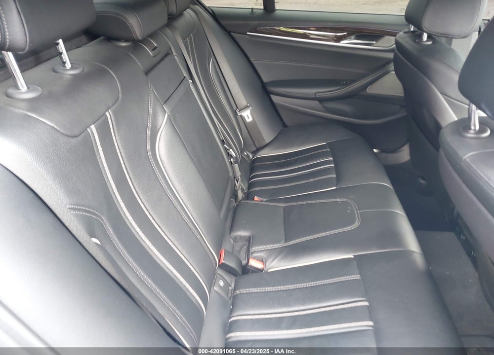 2018 BMW 540 VIN: WBAJE7C58JWD49881
