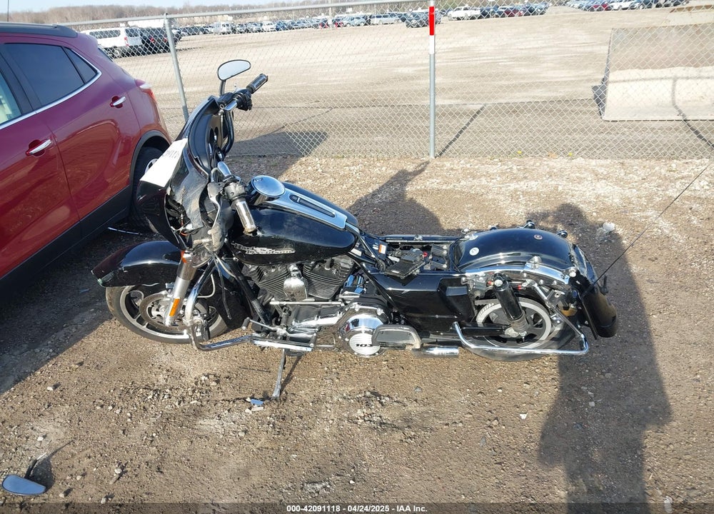 2012 HARLEY-DAVIDSON FLHX STREET GLIDE VIN: 1HD1KBM14CB676827