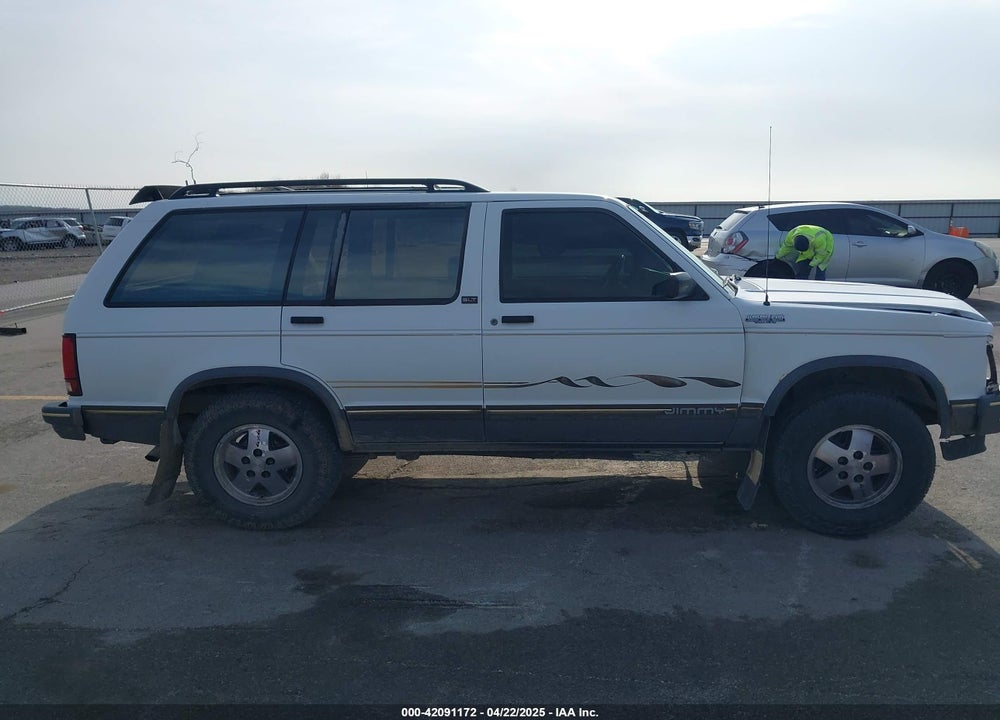 1994 GMC S15 JIMMY VIN: 1GKDT13W0R2513978